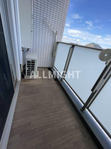 川崎市多摩区菅北浦２丁目の賃貸マンションのバルコニー