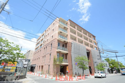 エレベーター、宅配ボックス完備☆