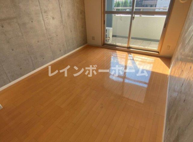 ミ　ヴィーダの居間・リビング