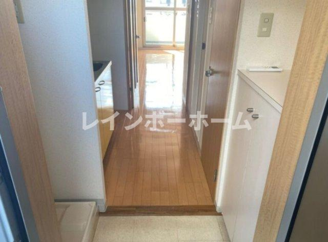 ミ　ヴィーダの玄関