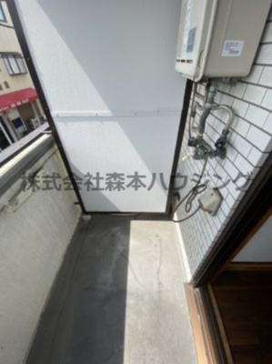 【設備】 | 　シャトー・MIYUKI | 洗濯機置き場です
