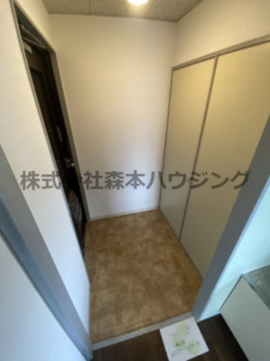【玄関】 | 　シャトー・MIYUKI | ゆったりとした玄関です