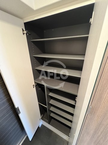 プレサンス梅田北ディアの収納|プレサンス梅田北ディア　玄関収納