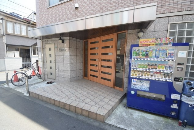 【エントランス】 | スタジオロワール中野