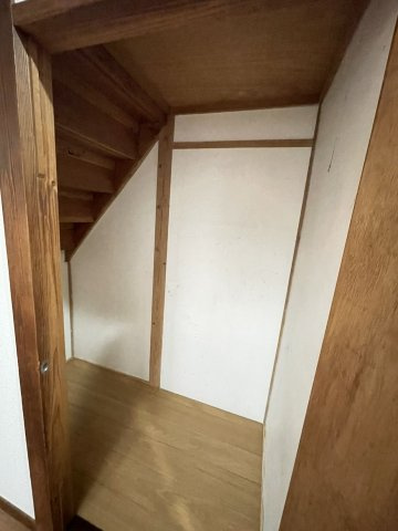 権藤貸家の収納