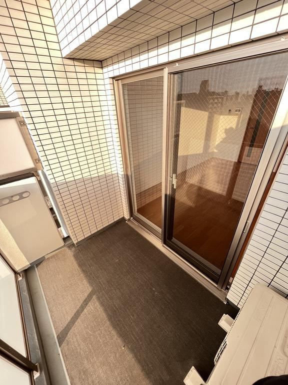 大阪市鶴見区鶴見４丁目の賃貸マンションのバルコニー