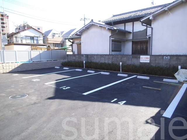 エクセルハイムⅡの駐車場|目の前に駐車場がございます！