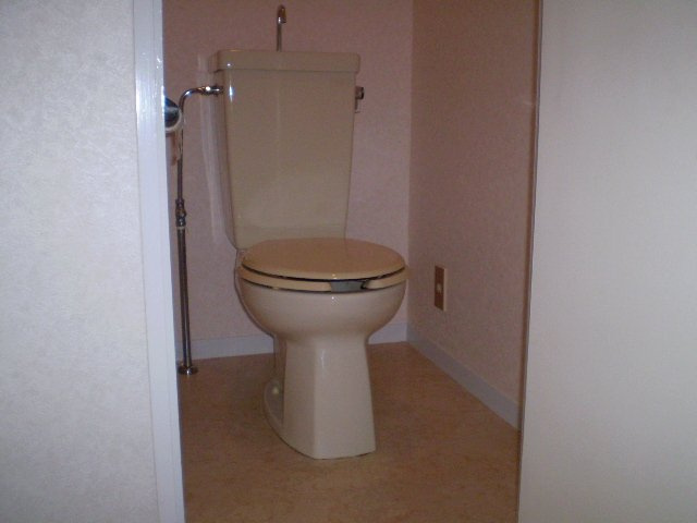 アーク市川のトイレ