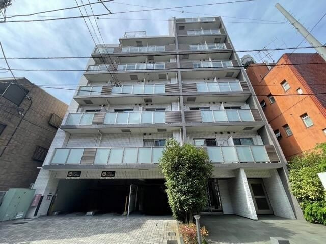 プレール・ドゥーク池袋の外観