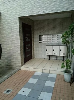 【エントランス】