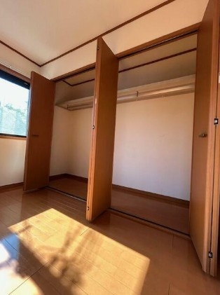 【収納】シャトルクレスト向山A