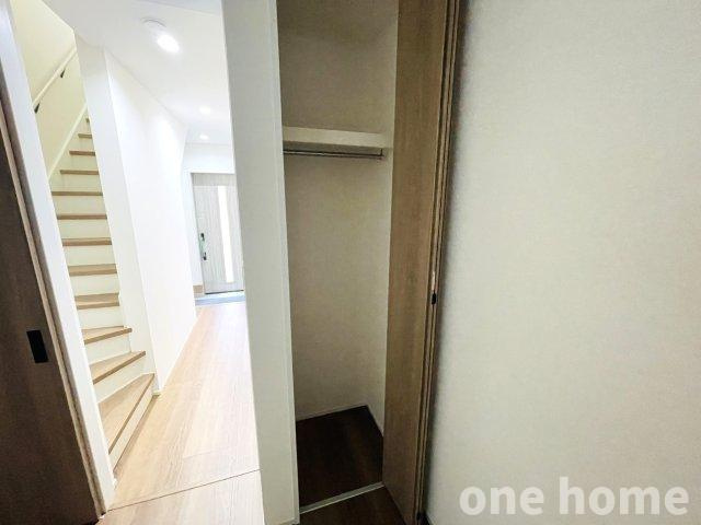 加島2丁目新築戸建の収納|◆1階約6.2帖洋室 収納です！
◆【onehome販売窓口】売主様→当社→お客様の関係でご内覧～商談までスムーズです!!