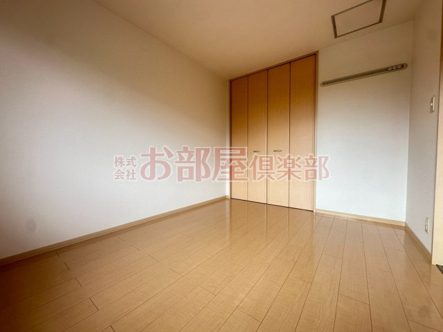 アンプルール　B棟の洋室