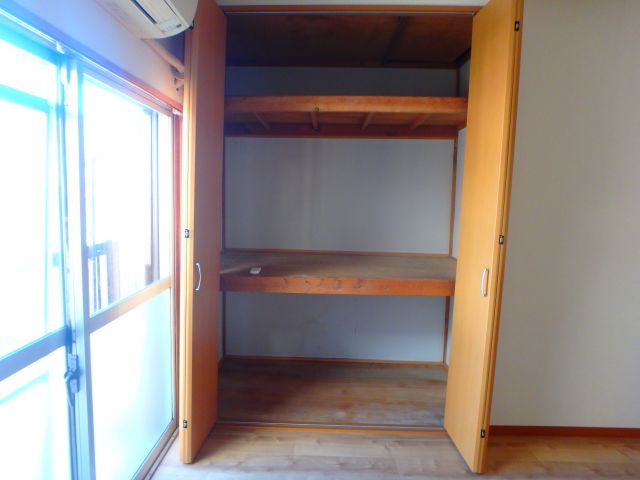 みつ和荘の収納|他のお部屋の参考写真となります。