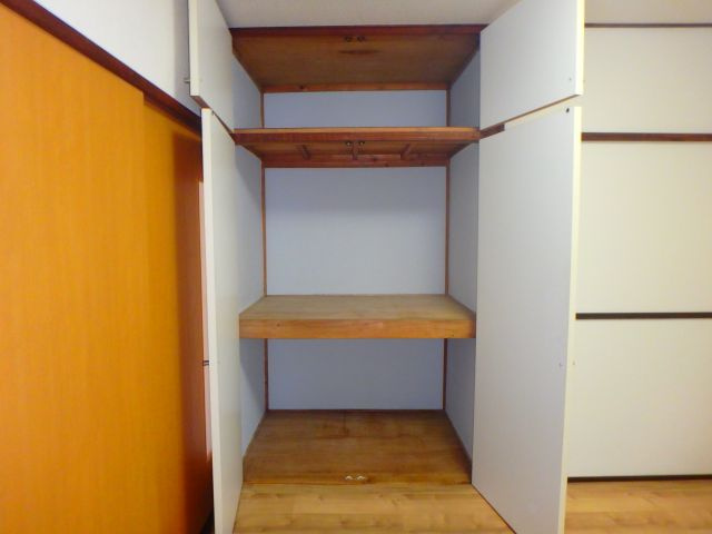みつ和荘の収納|他のお部屋の参考写真となります。