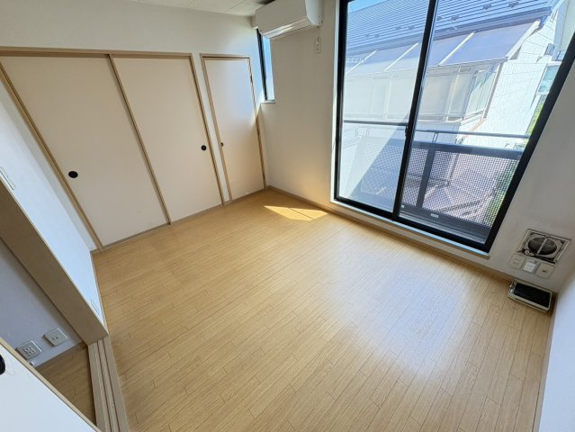 レッドロビンホシナの居間・リビング