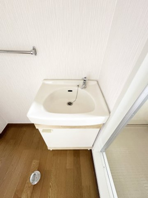 【設備】 | 岩内マンションⅠ | ※同物件、別のお部屋の写真です。設備は現況に従います。