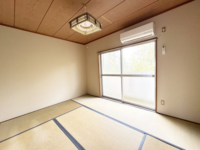 岩内マンションⅠの和室|※同物件、別のお部屋の写真です。設備は現況に従います。