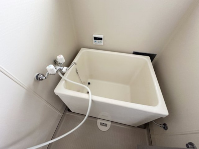 【浴室】 | 岩内マンションⅠ | ※同物件、別のお部屋の写真です。設備は現況に従います。