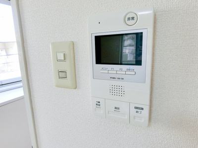 【セキュリティ】 | Style-oggi. | TVモニターホン
同間取りの別室写真を使用しております。