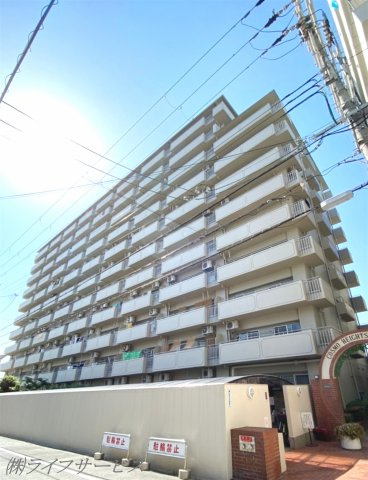 【外観】 | コスモハイツ新大阪 | 大阪メトロ御堂筋線「新大阪」駅徒歩９分・ＪＲ東海道本線「新大阪」駅徒歩１２分