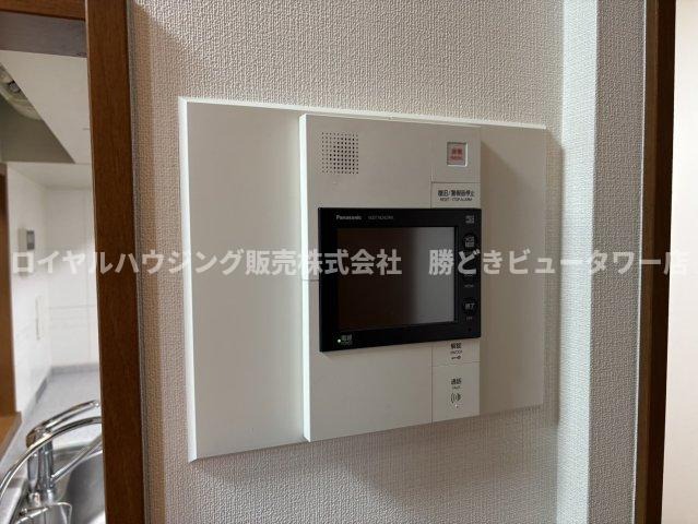 【TVモニター付きインターフォン】