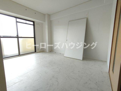 【寝室】 | セントポーリア東豊中 | ※同タイプの写真となり、実際のお部屋とは異なる場合があります