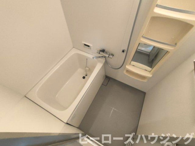 【浴室】 | セントポーリア東豊中 | ※同タイプの写真となり、実際のお部屋とは異なる場合があります