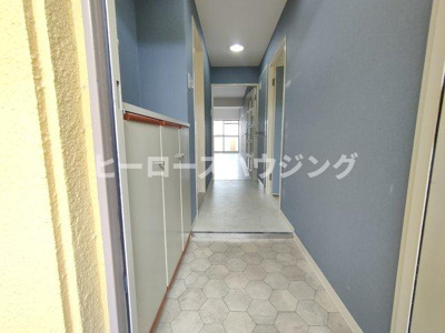 【玄関】 | セントポーリア東豊中 | ※同タイプの写真となり、実際のお部屋とは異なる場合があります