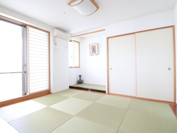 【和室】 | 【和室】約7.5帖！押入れ完備◎和室なのでクッション性があります！