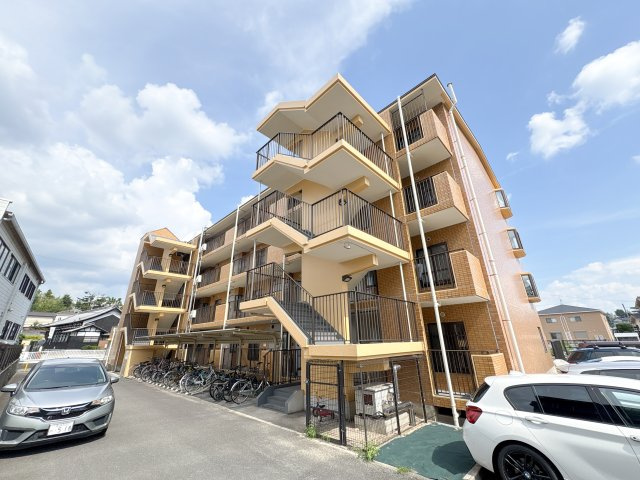 生駒市山崎町の賃貸マンション