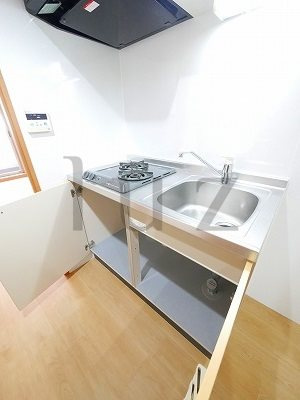 横浜市港北区新横浜３丁目の賃貸マンションのキッチン
