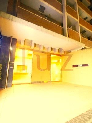 横浜市港北区新横浜３丁目の賃貸マンション