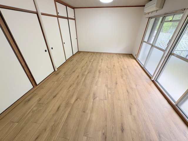 帝塚山北タウンハウスの洋室