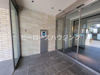 【エントランス】 | ブリエヴェール北桜塚