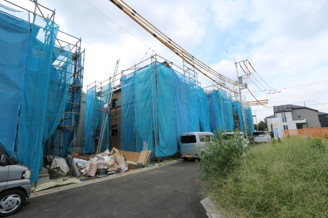 【Blooming Garden】西東京市花小金井田無芝久保　新規全13棟の外観|全棟、敷地面積33坪超！駐車1～2台分可能(車種による)。