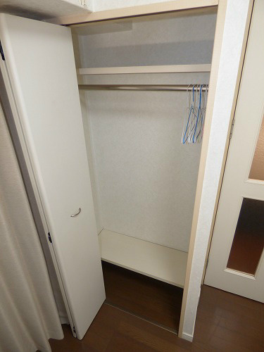 収納たっぷりクローゼット 