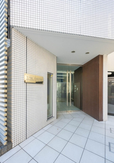 THEバームス学芸大学のエントランス