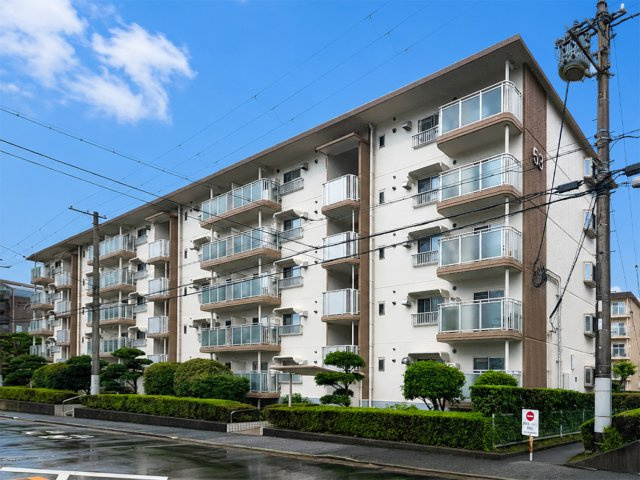 名谷14団地53号棟
