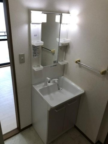 ハイカムール村田の洗面所|洗面所