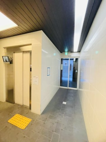 【ロビー】レジュールアッシュ尼崎駅前 