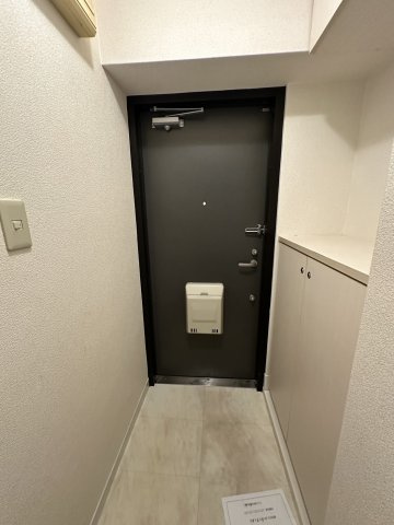 第５よしみビルの玄関|二重ロックでセキュリティーも安心です 