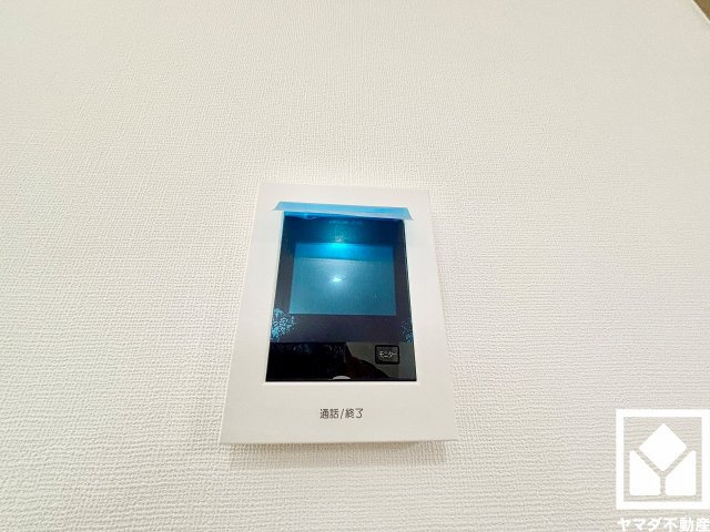 尼崎市稲葉荘１丁目の防犯設備|モニター付きインターホンを設置。お留守番中のお子様も、室内からスムーズに相手の確認ができます。