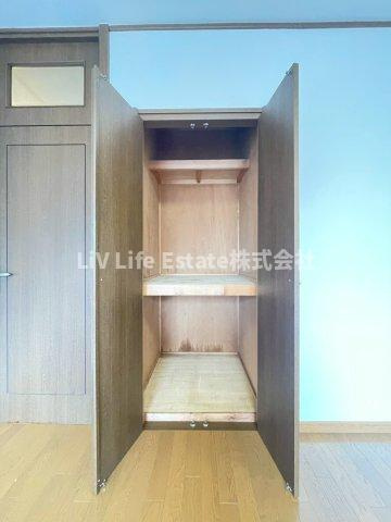 南大泉６丁目８－５戸建の収納