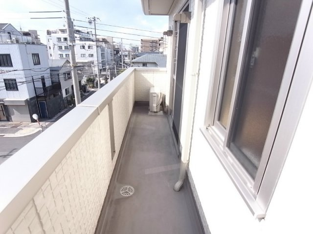ローズコート芦屋のバルコニー