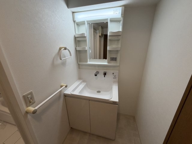 芦屋ハイツ翠ヶ丘の洗面所