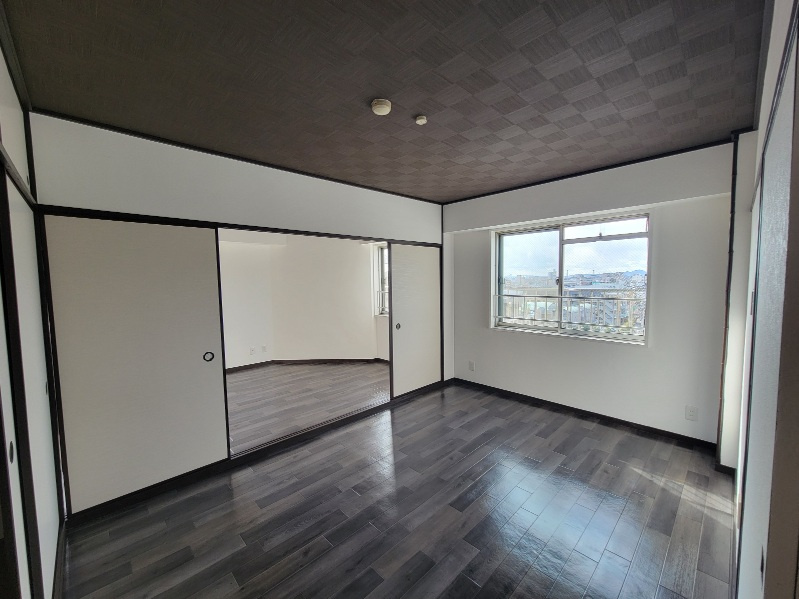 芦屋イシカワビルの居間・リビング