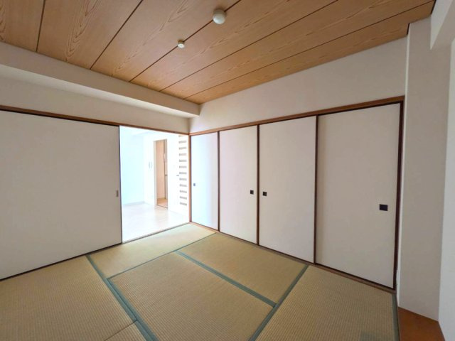 ラ・セーヌ逆瀬川の和室|日本らしい落ち着いた雰囲気の和室です