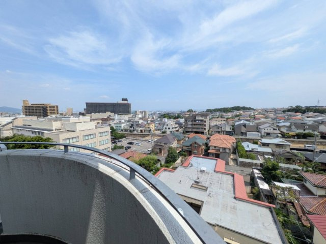 ラ・セーヌ逆瀬川の展望