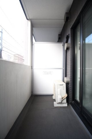 【バルコニー】